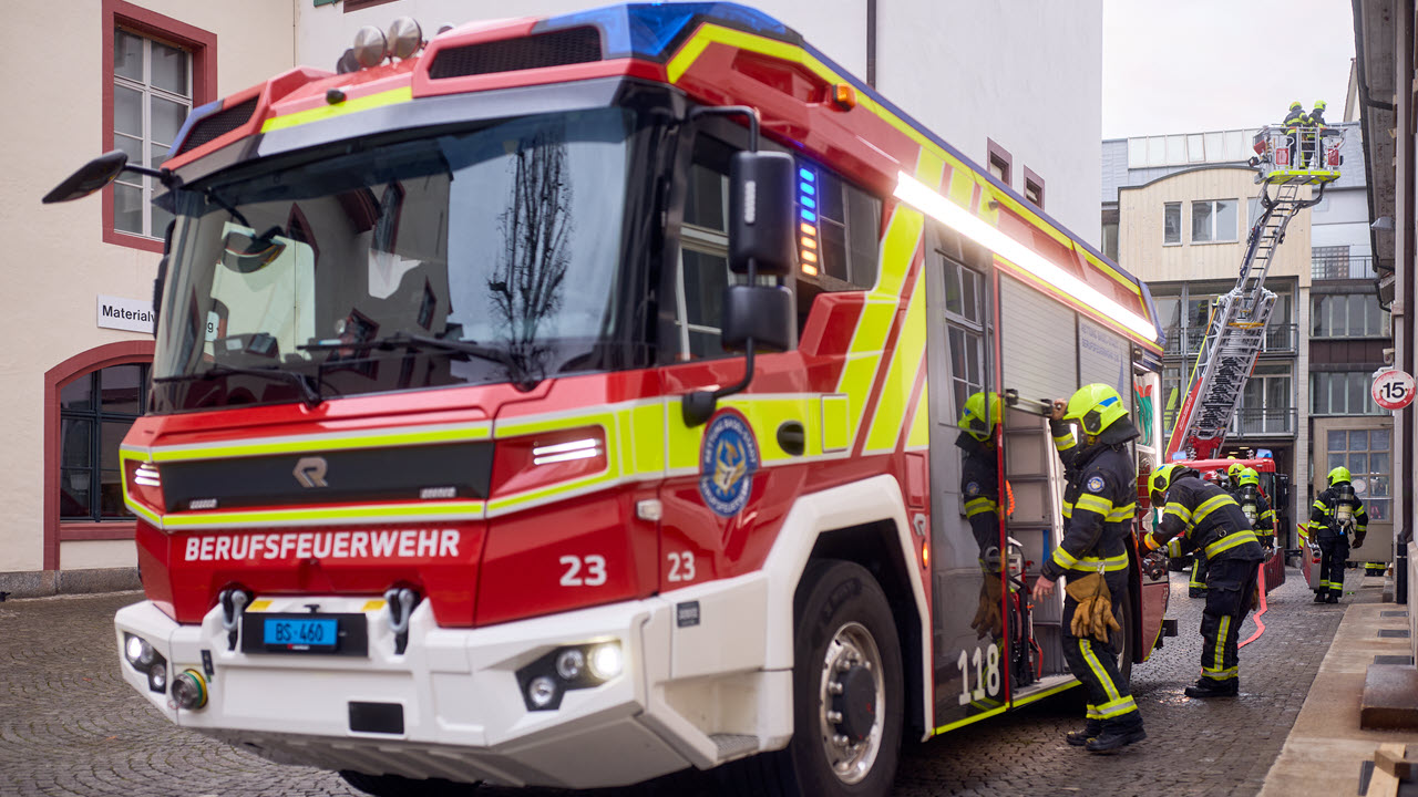 Basler Berufsfeuerwehr bei einer Übung